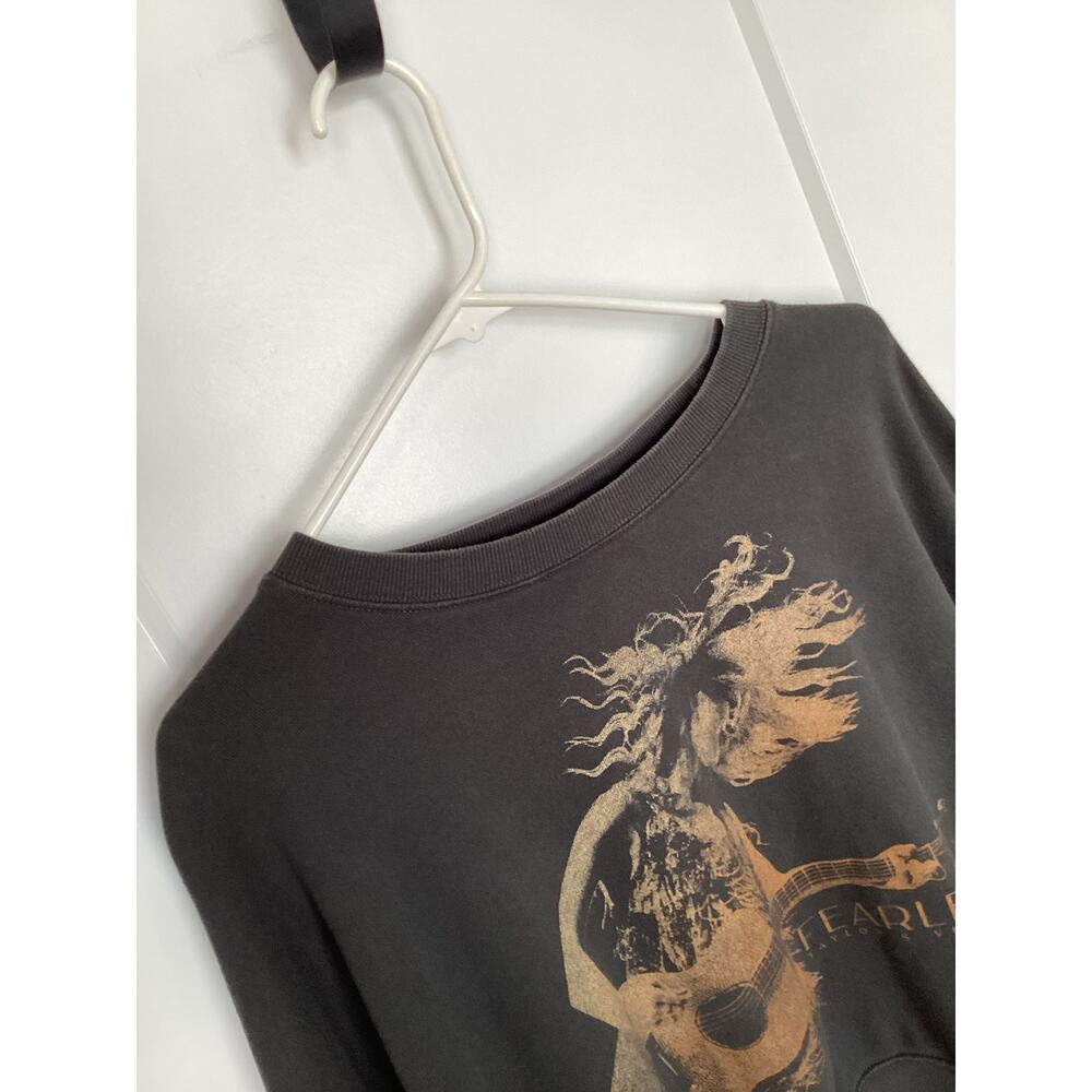 Taylor Swift Fearless Womens with You I'd Dance Boxy Pullover Sweatshirt Gray XL - Picture 2 of 9